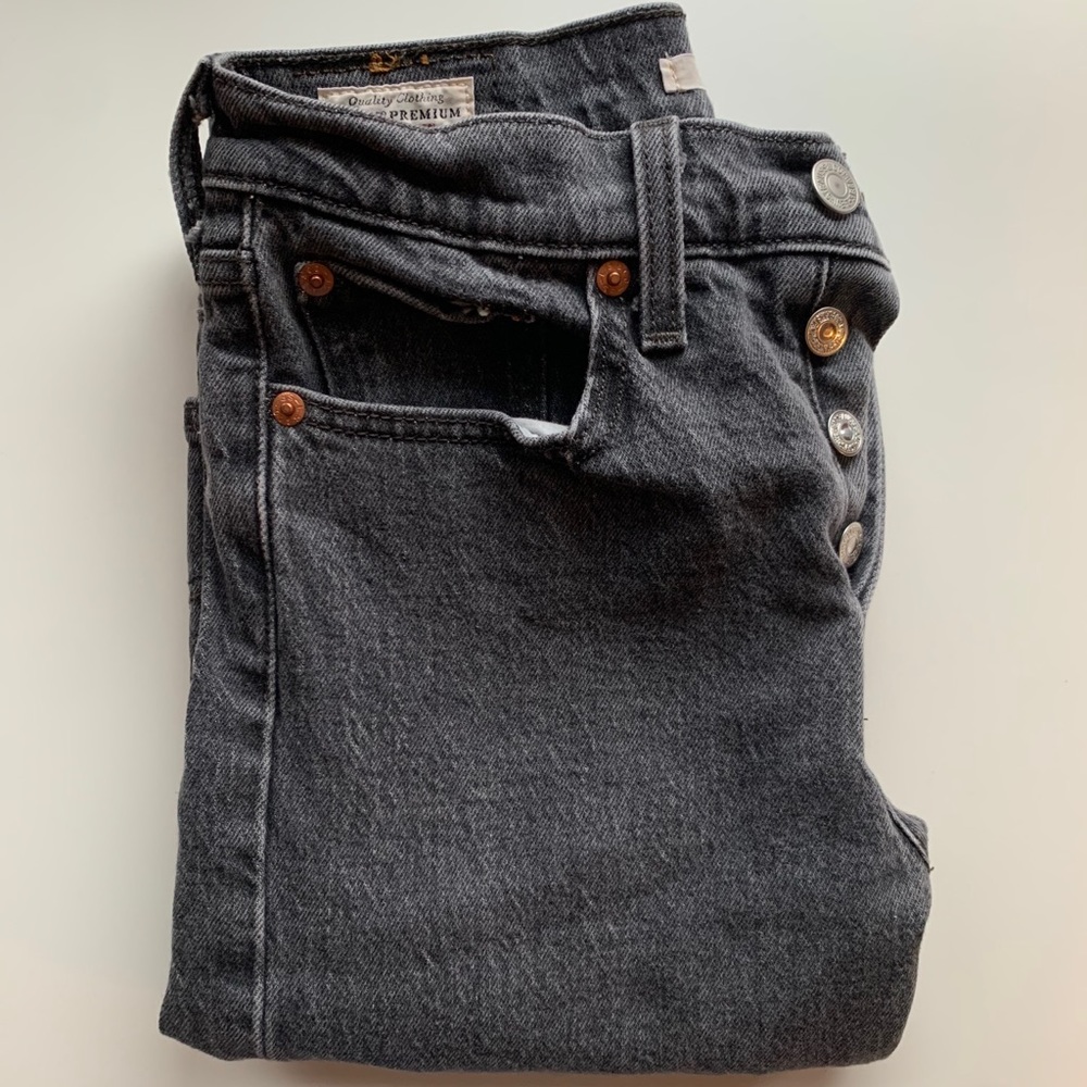 Levis Charcoal Black Jeans Gem